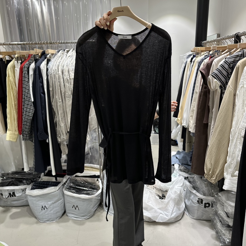 GREEK韓國直郵實拍女裝新款時尚推薦職業休閑人氣長袖T恤GREEK長袖T恤圖色2