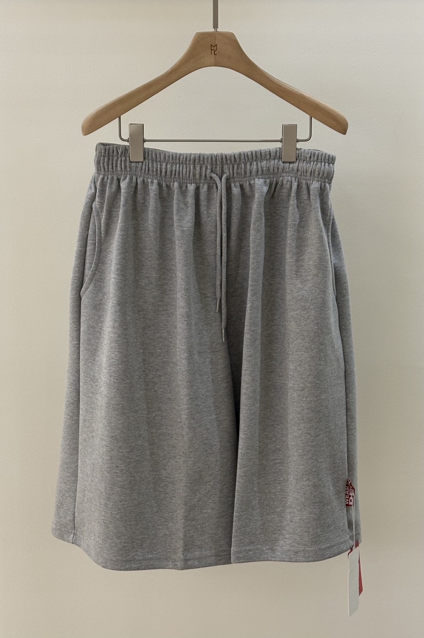 DEWPOP韓國東大門直郵女裝新品推薦時尚職業熱賣26春夏短褲DEWPOP短褲圖色1