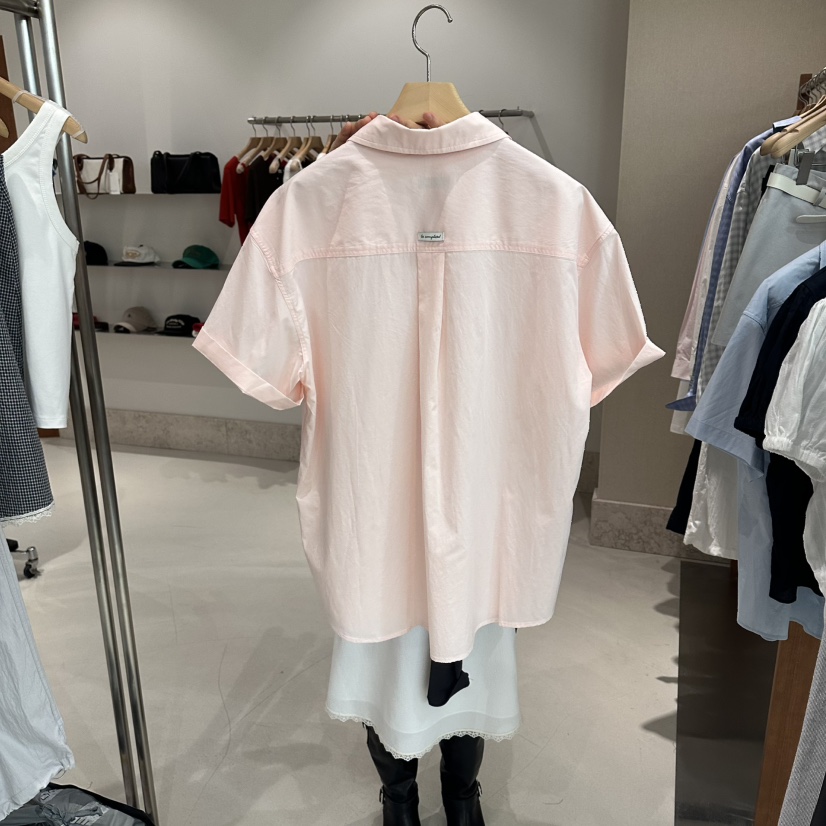 ANDMORE BUTTON韓國東大門代購女裝新品熱賣襯衫蕾絲衫天絲ANDMORE BUTTON襯衫/蕾絲衫