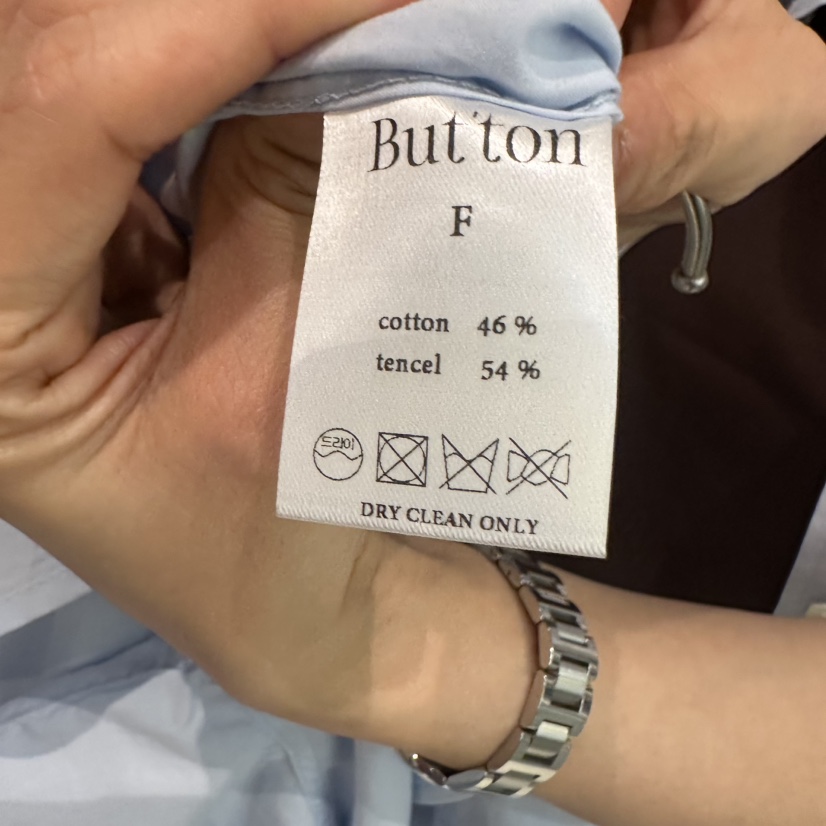 ANDMORE BUTTON韓國東大門代購女裝新品熱賣襯衫蕾絲衫天絲ANDMORE BUTTON襯衫/蕾絲衫