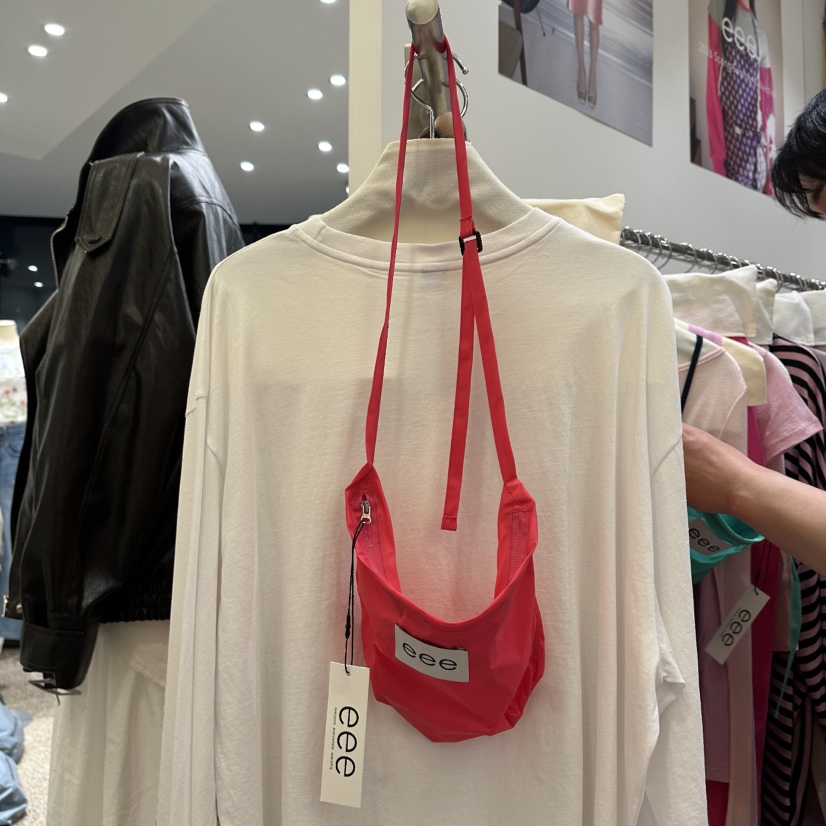 EEE韓國東大門直郵女裝新品職業熱賣時尚推薦人氣單肩斜跨包EEE單肩/斜跨包圖色4