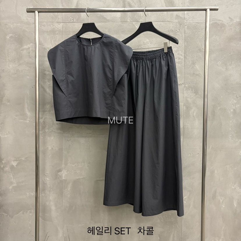 MUTE-P韓國東大門直郵女裝新款熱賣休閑時尚26春夏吊帶背心MUTE吊帶/背心