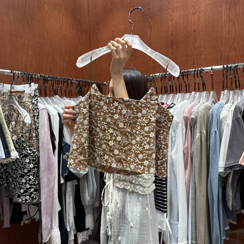 ILLO/MOCI韓國代購女士新款熱賣時尚推薦26春夏吊帶背心ILLO/MOCI吊帶/背心