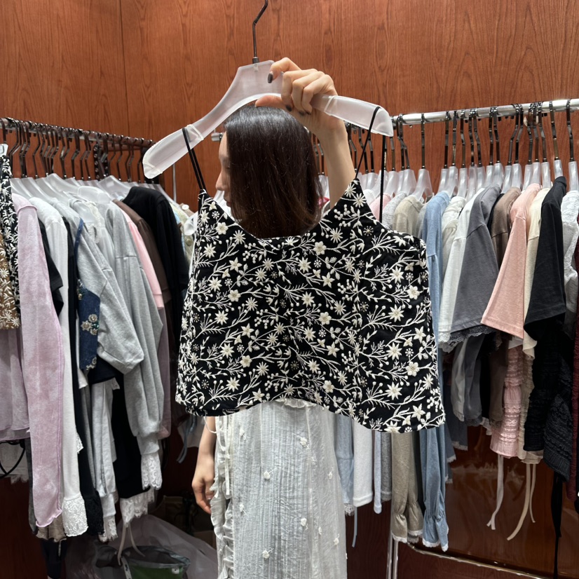 ILLO/MOCI韓國代購女士新款熱賣時尚推薦26春夏吊帶背心ILLO/MOCI吊帶/背心圖色3