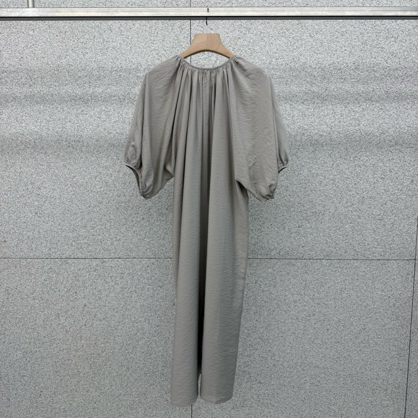 AT THE BAGEL韓國直郵女裝新品26春夏休閑人氣時尚連衣裙AT THE BAGEL連衣裙