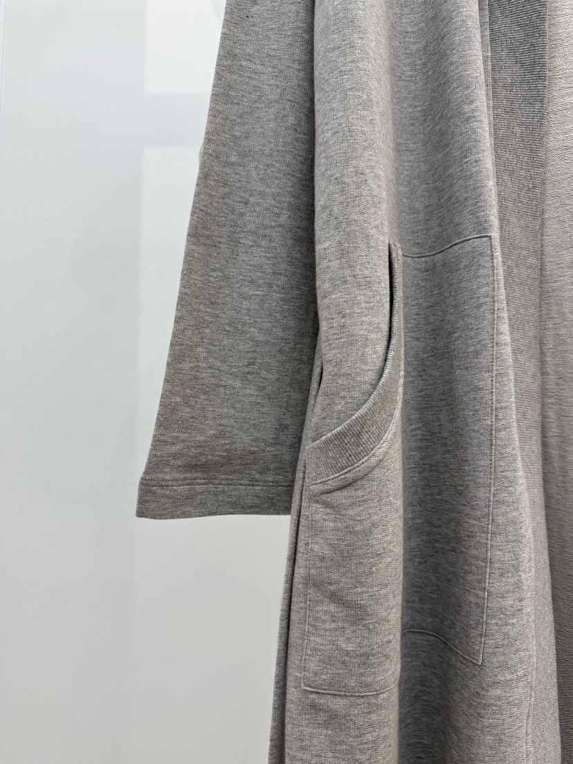 EDIT韓國東大門直郵女裝新品推薦時尚職業長款風衣含腰帶EDIT長款風衣