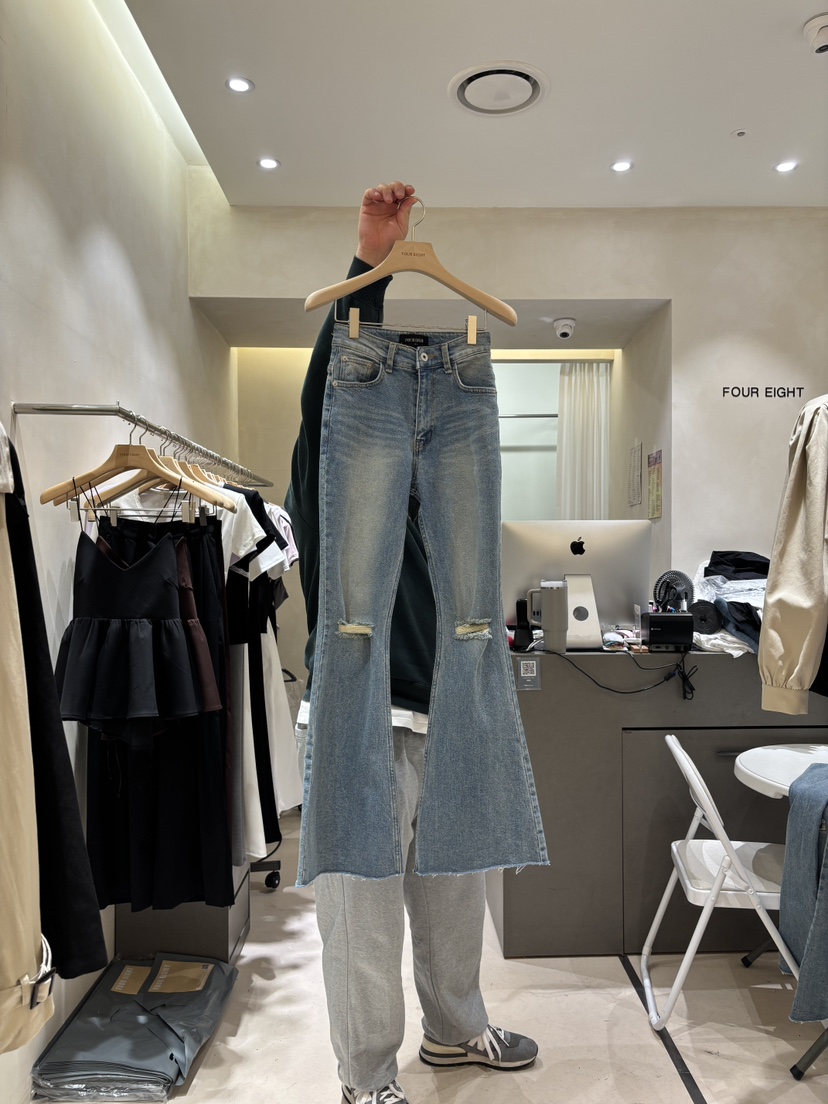 FOUREIGHT韓國東大門代購女士新款人氣職業熱賣休閑牛仔褲FOUR EIGHT牛仔褲圖色1