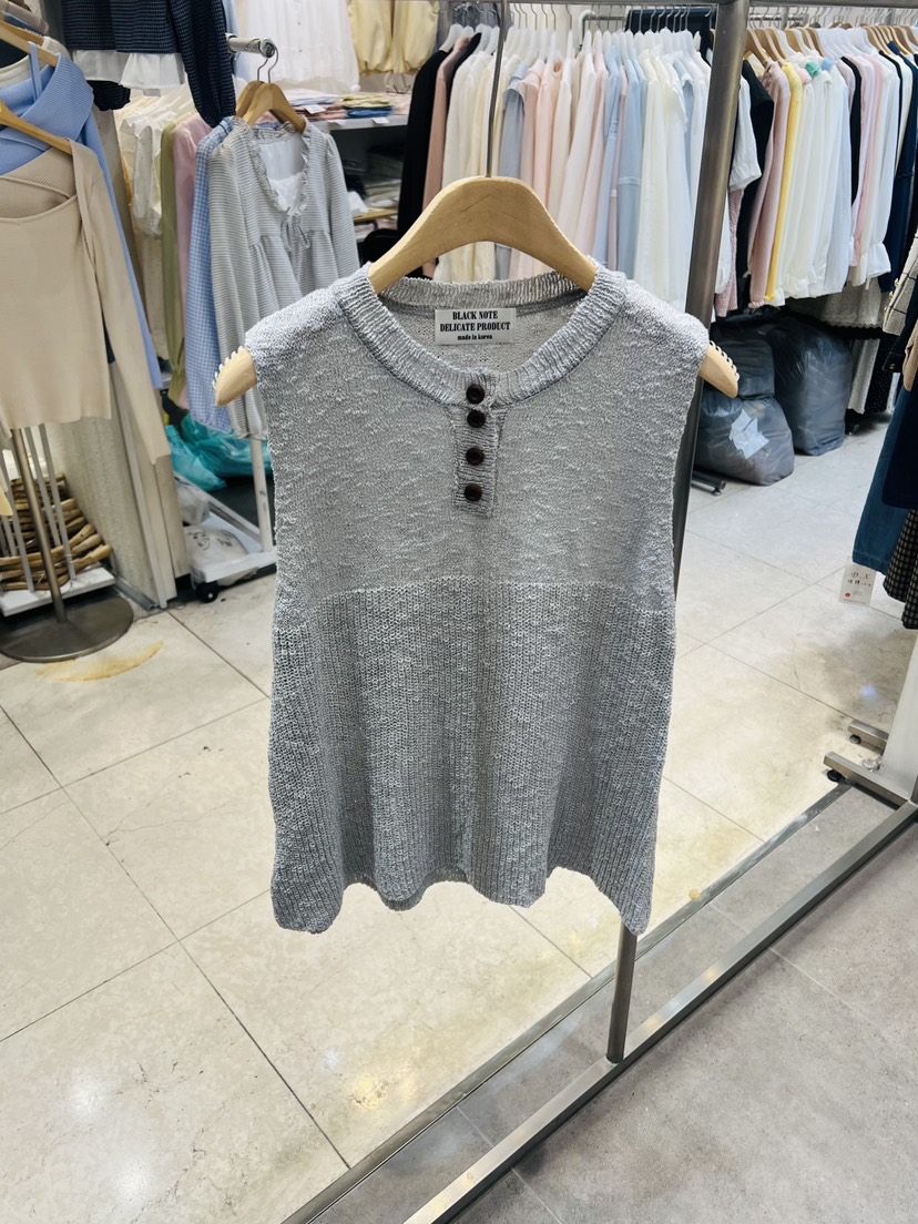 BLACK NOTE韓國東大門代購女裝新款休閑熱賣吊帶背心寬松BLACK NOTE吊帶/背心圖色1