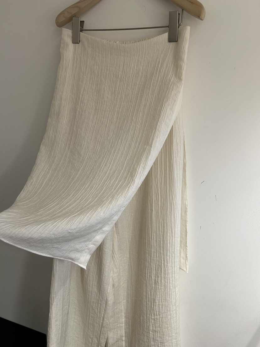 NOTICE韓國直郵女裝新款時尚熱賣26春夏職業裙褲百褶褶裙NOTICE裙褲