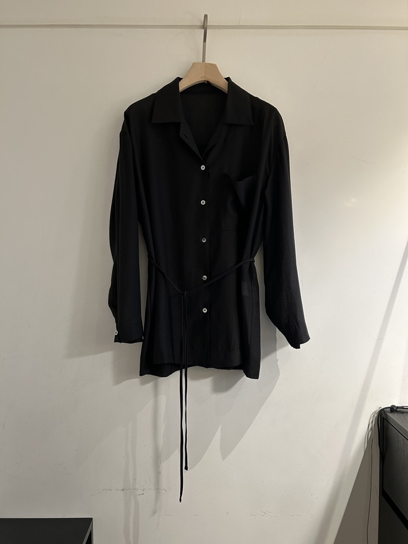 NOTICE韓國直郵實拍女士新款推薦26春夏襯衫蕾絲衫含腰繩NOTICE襯衫/蕾絲衫圖色2