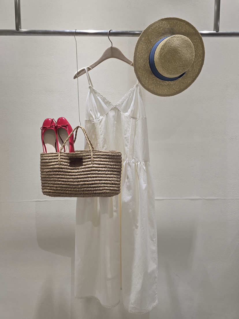 LIKEVAM韓國東大門直郵女裝新品推薦26春夏時尚休閑連衣裙LIKEVAM連衣裙