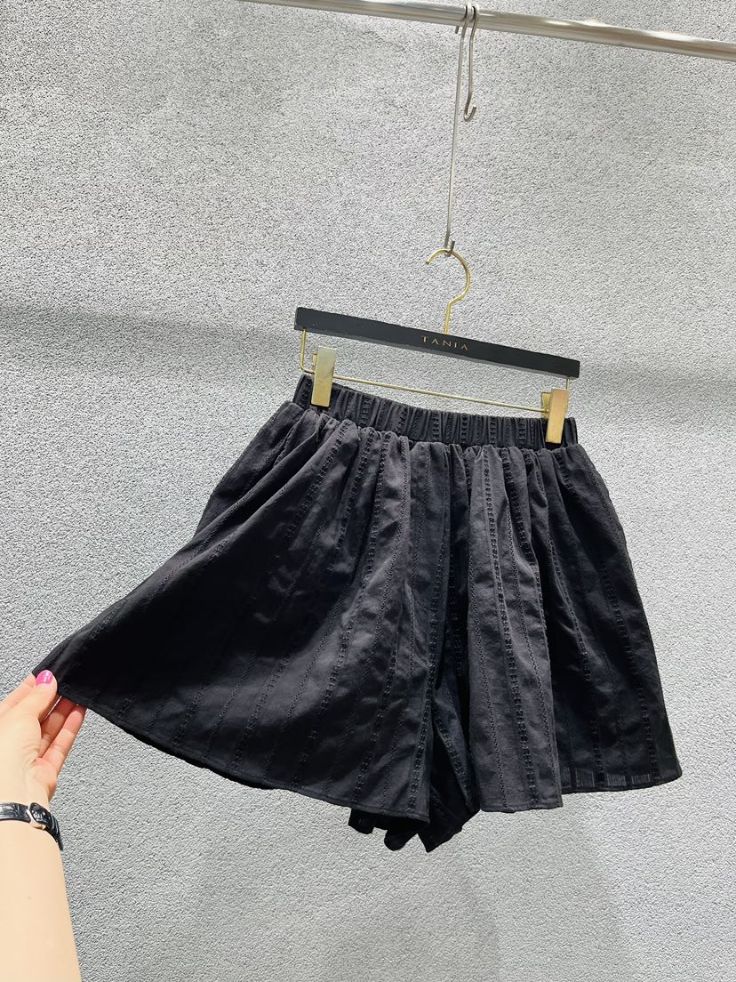 TANIA韓國直郵女裝新款26春夏休閑時尚熱賣人氣職業推薦短褲TANIA短褲