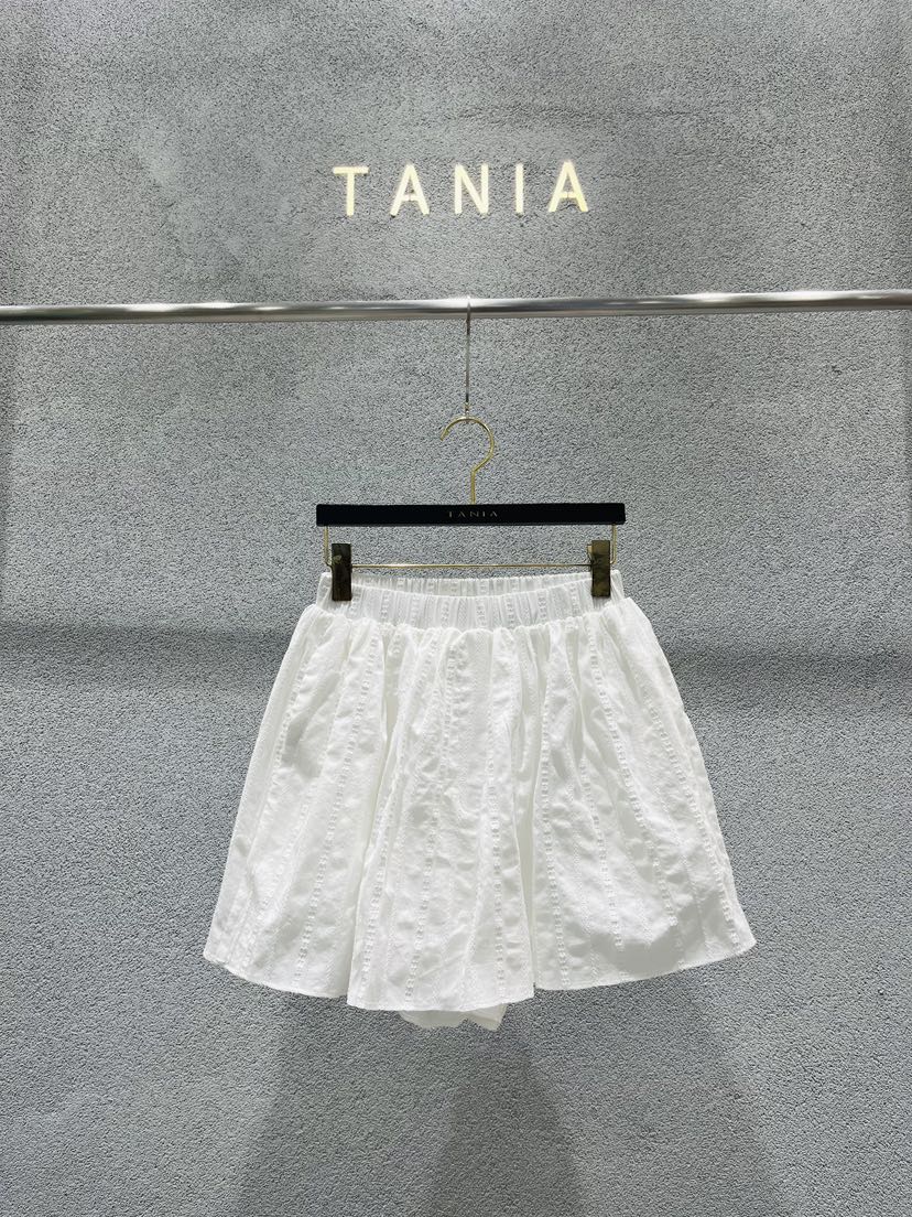 TANIA韓國直郵女裝新款26春夏休閑時尚熱賣人氣職業推薦短褲TANIA短褲圖色1