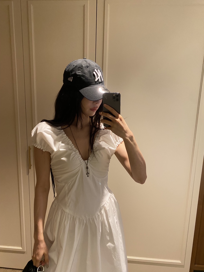 FOUREIGHT韓國東大門代購女裝新款26春夏推薦人氣時尚連衣裙FOUR EIGHT連衣裙