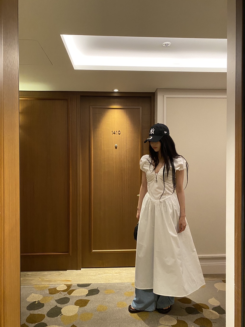 FOUREIGHT韓國東大門代購女裝新款26春夏推薦人氣時尚連衣裙FOUR EIGHT連衣裙