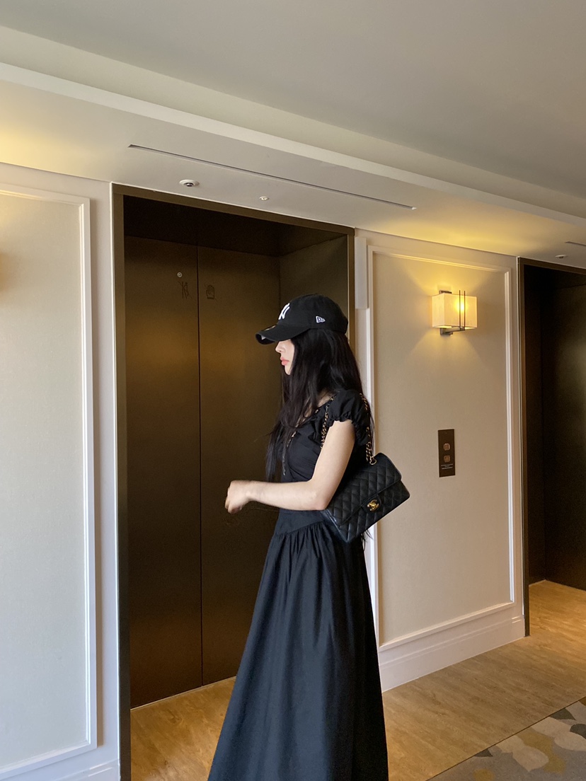 FOUREIGHT韓國東大門代購女裝新款26春夏推薦人氣時尚連衣裙FOUR EIGHT連衣裙