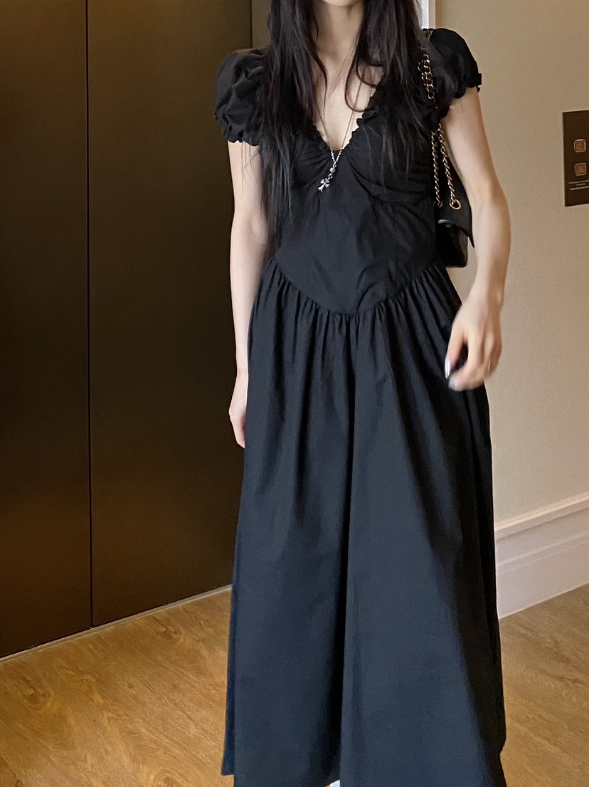 FOUREIGHT韓國東大門代購女裝新款26春夏推薦人氣時尚連衣裙FOUR EIGHT連衣裙