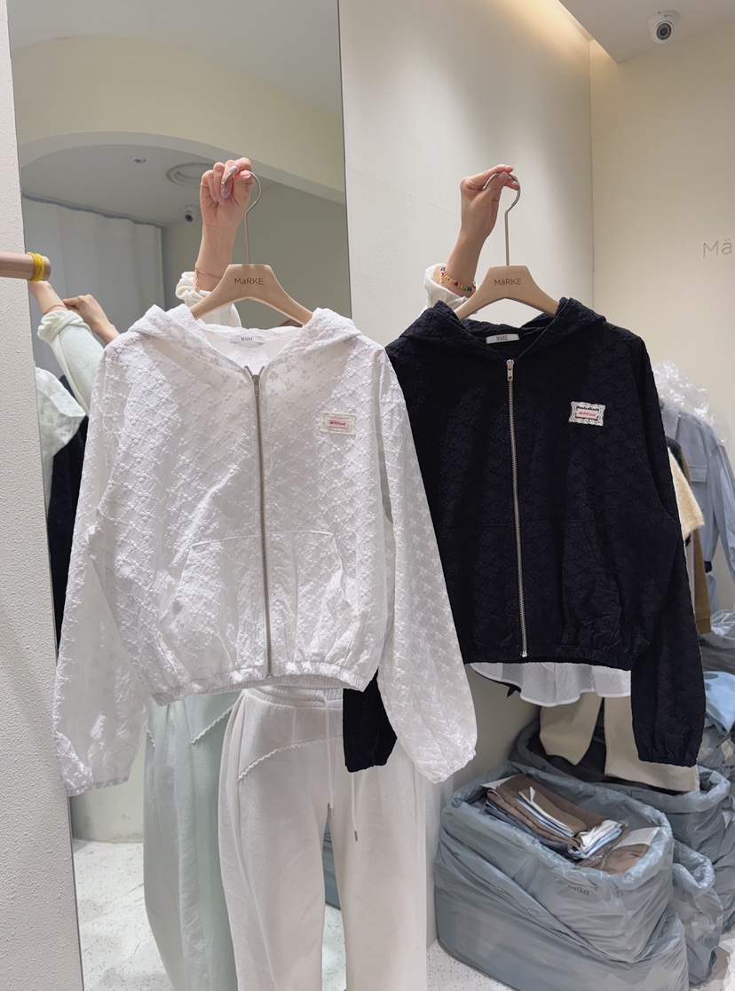 MARKE-P韓國東大門直郵女裝新款推薦夾克連帽衫刺繡拉鏈MARKE-P夾克