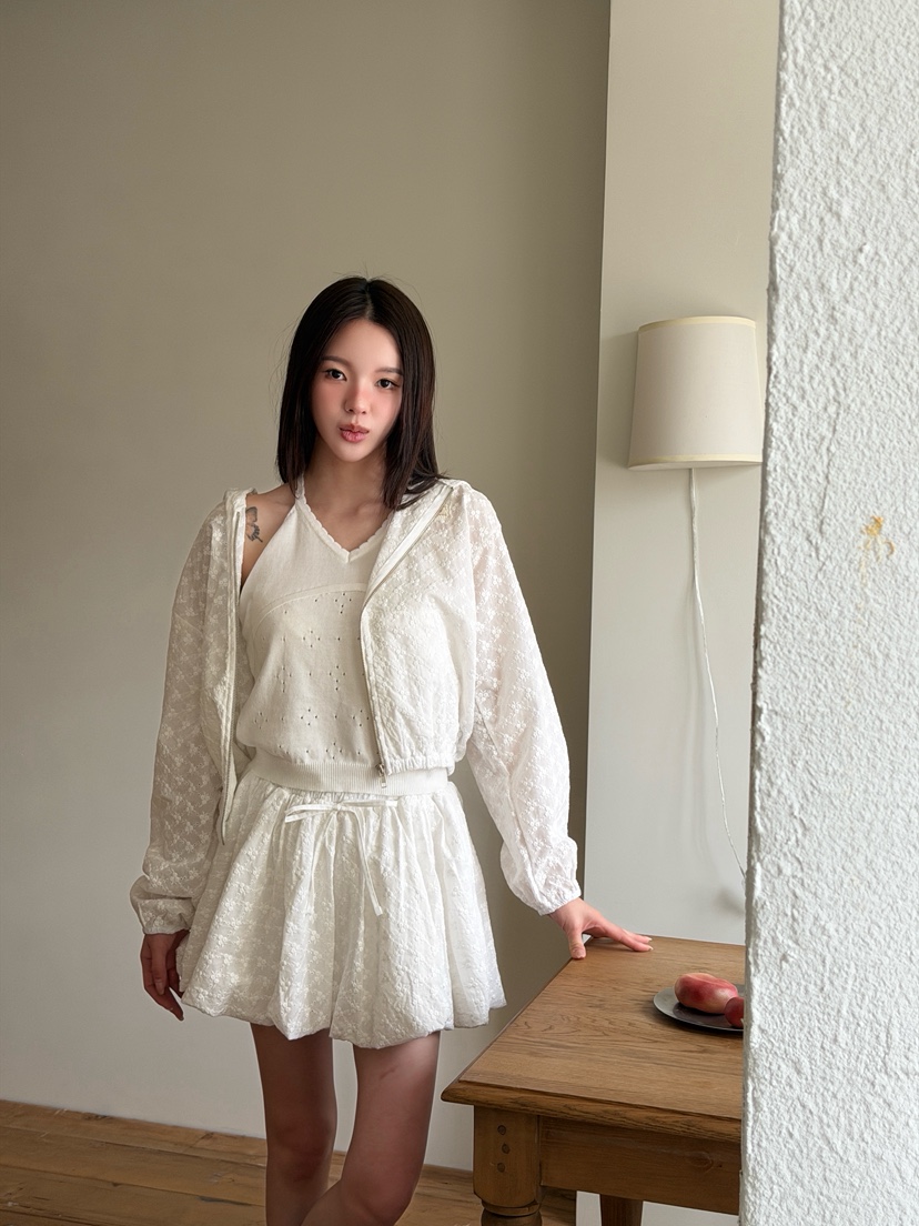 MARKE-P韓國東大門直郵女裝新款推薦夾克連帽衫刺繡拉鏈MARKE-P夾克