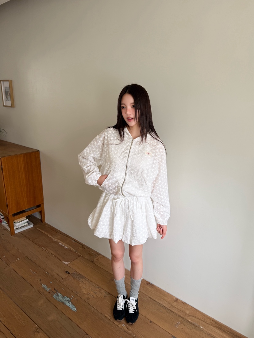 MARKE-P韓國東大門直郵女裝新款推薦夾克連帽衫刺繡拉鏈MARKE-P夾克