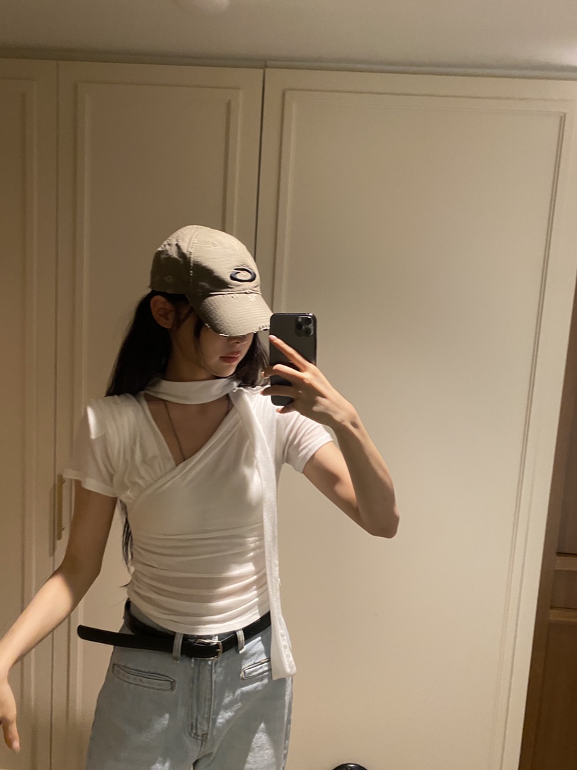 FOUREIGHT韓國東大門直郵女士新品時尚職業休閑人氣T恤圍巾FOUR EIGHTT恤