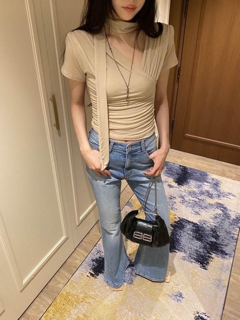 FOUREIGHT韓國東大門直郵女士新品時尚職業休閑人氣T恤圍巾FOUR EIGHTT恤