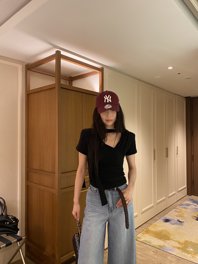 FOUREIGHT韓國東大門直郵女士新品時尚職業休閑人氣T恤圍巾FOUR EIGHTT恤