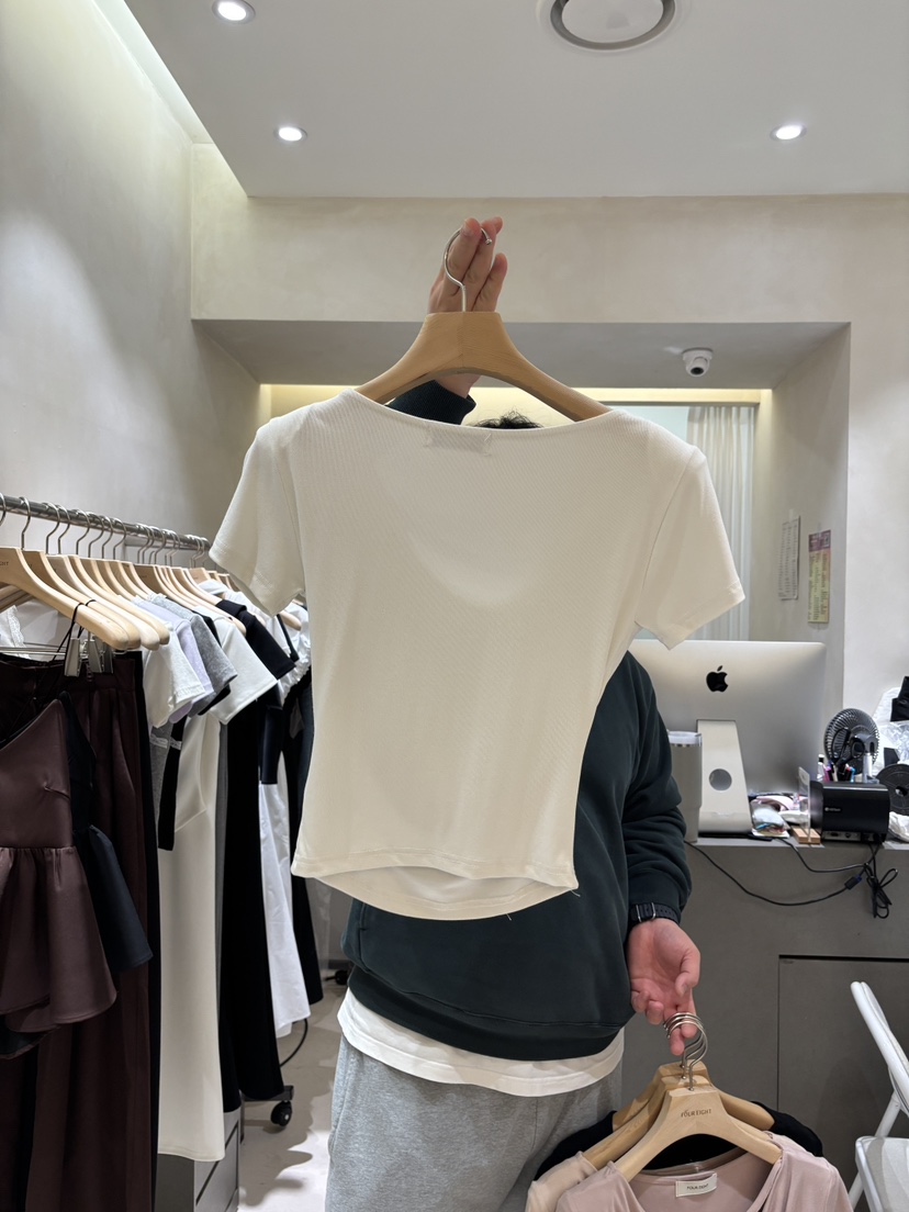 FOUREIGHT韓國直郵實拍女裝新款推薦26春夏職業熱賣人氣T恤FOUR EIGHTT恤