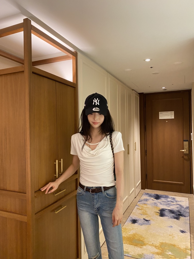 FOUREIGHT韓國直郵實拍女裝新款推薦26春夏職業熱賣人氣T恤FOUR EIGHTT恤