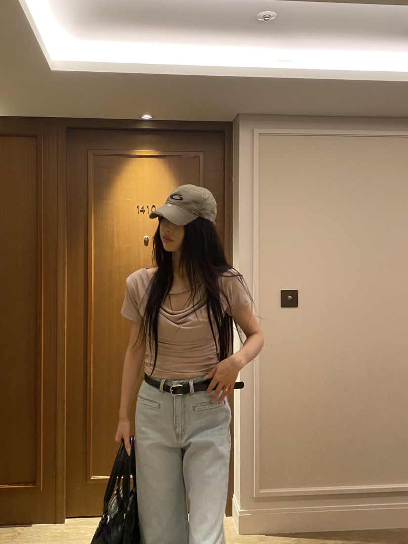 FOUREIGHT韓國直郵實拍女裝新款推薦26春夏職業熱賣人氣T恤FOUR EIGHTT恤