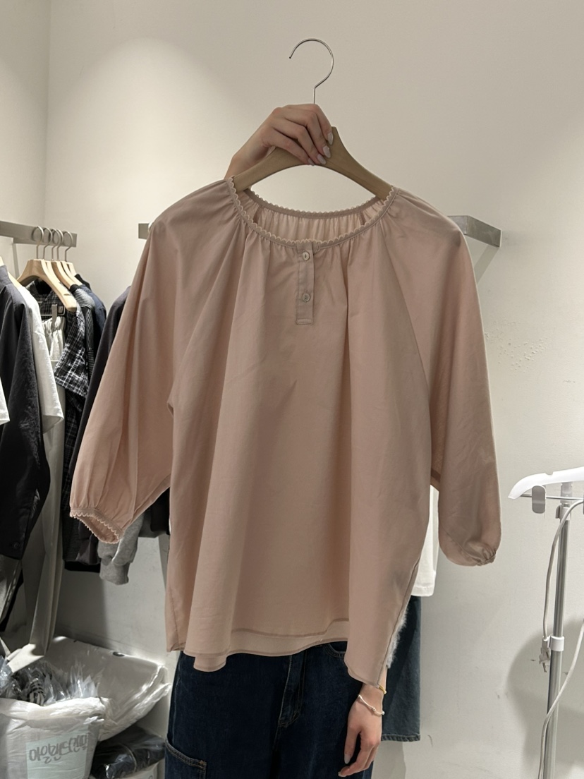 PEPPER-L韓國直郵女裝新款時尚人氣26春夏休閑襯衫蕾絲衫PEPPER襯衫/蕾絲衫圖色1