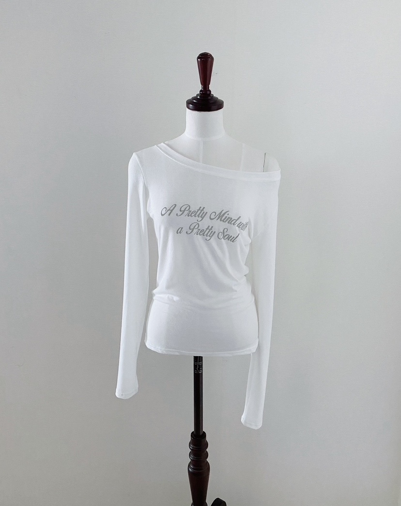 LOVE ROSIE韓國直郵女裝新品人氣時尚熱賣休閑長袖T恤露肩LOVE ROSIE長袖T恤