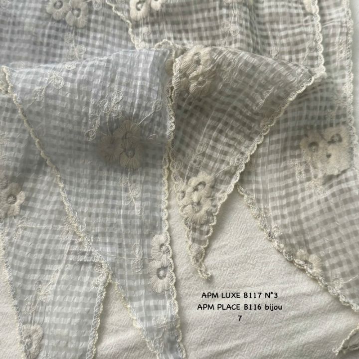 N3韓國東大門代購女士新款人氣時尚休閑圍巾披肩刺繡格子N3圍巾/披肩