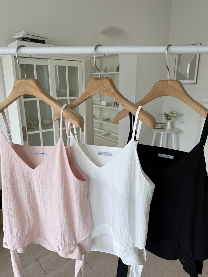 SOLAR韓國代購女裝新款人氣熱賣26春夏推薦時尚吊帶背心紐扣SOLAR吊帶/背心