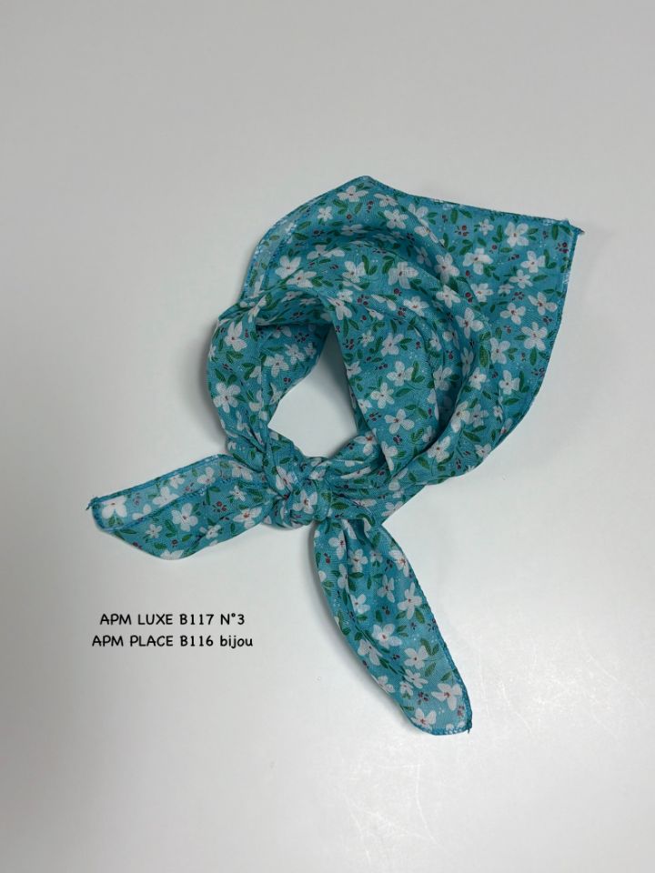 N3韓國直郵實拍女裝新款人氣推薦26春夏休閑圍巾披肩花朵N3圍巾/披肩圖色2