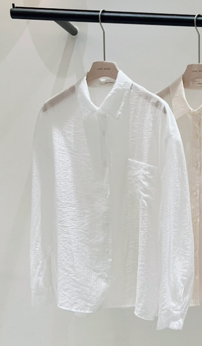 LOVE ROSIE韓國東大門直郵女裝新款人氣26春夏襯衫蕾絲衫條紋LOVE ROSIE襯衫/蕾絲衫圖色1