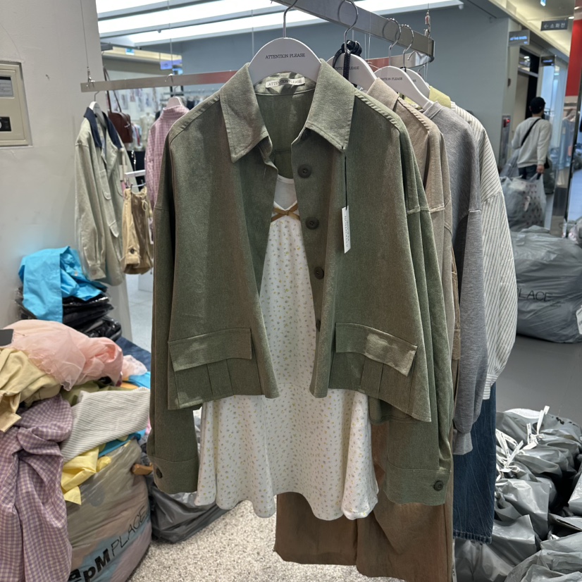 ATPZ韓國直郵女裝新款休閑熱賣時尚襯衫蕾絲衫不含內搭口袋ATTENTION PLEAES襯衫/蕾絲衫圖色3