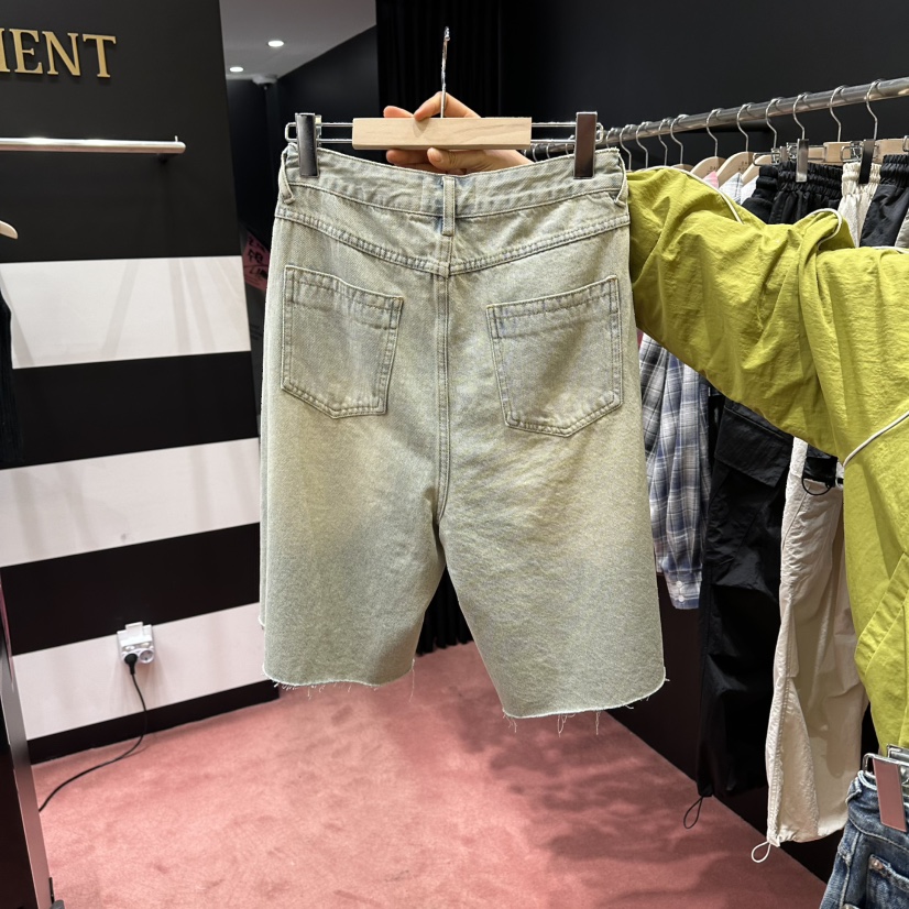 DAILY MOMENT韓國代購女裝新款熱賣休閑26春夏時尚推薦短褲DAILY MOMENT短褲