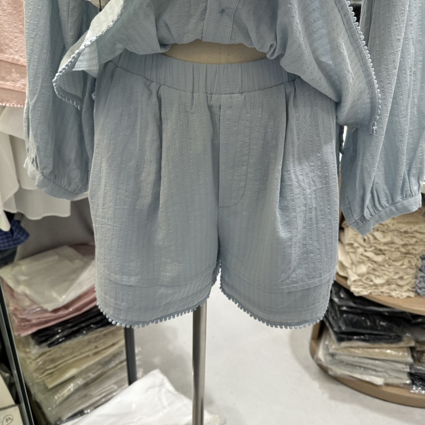 AURA東大門實拍女士新款26春夏職業時尚休閑推薦真品短褲Au ra短褲圖色2