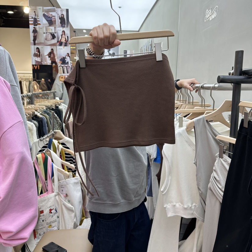 STICK WITH東大門實拍女裝新款推薦26春夏職業熱賣真品短裙STICK WITH短裙圖色2