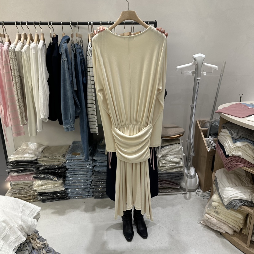 AURA韓國代購女裝新款時尚26春夏人氣熱賣推薦連衣裙褶皺Au ra連衣裙