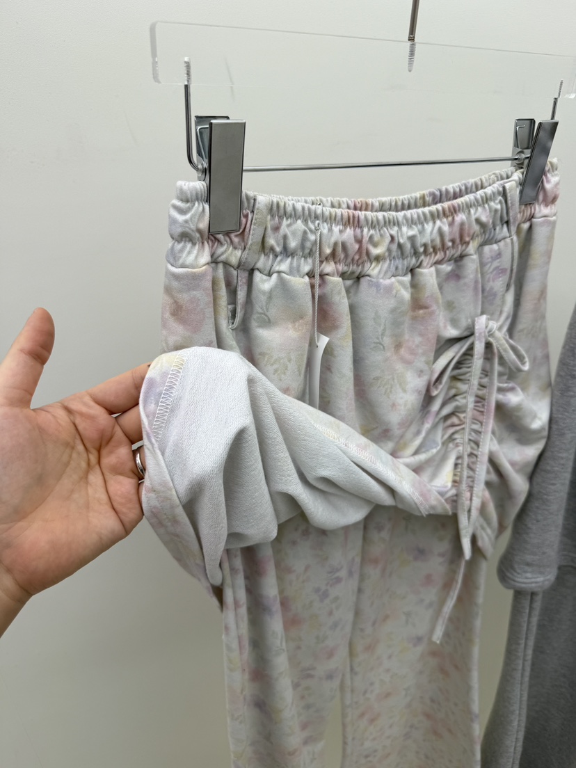 SEOLO東大門直郵女士新品熱賣人氣職業時尚推薦26春夏裙褲褶皺Seolo seoul裙褲