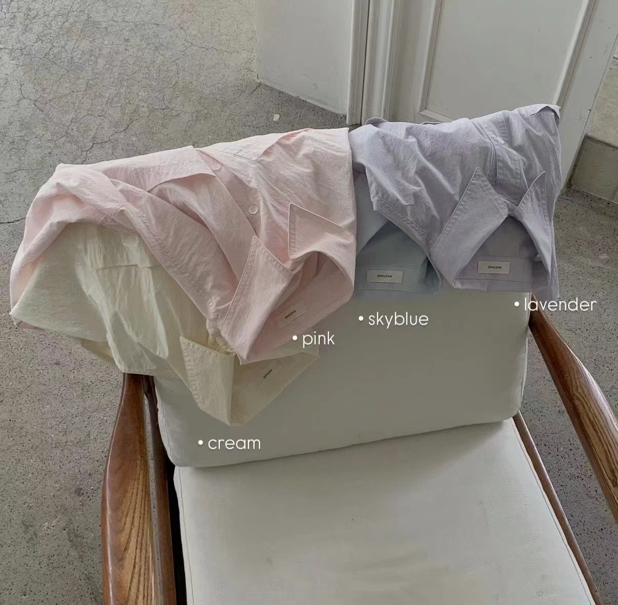 AN STAND東大門直郵女裝新款推薦時尚人氣休閑襯衫蕾絲衫AN STAND-2件起襯衫/蕾絲衫