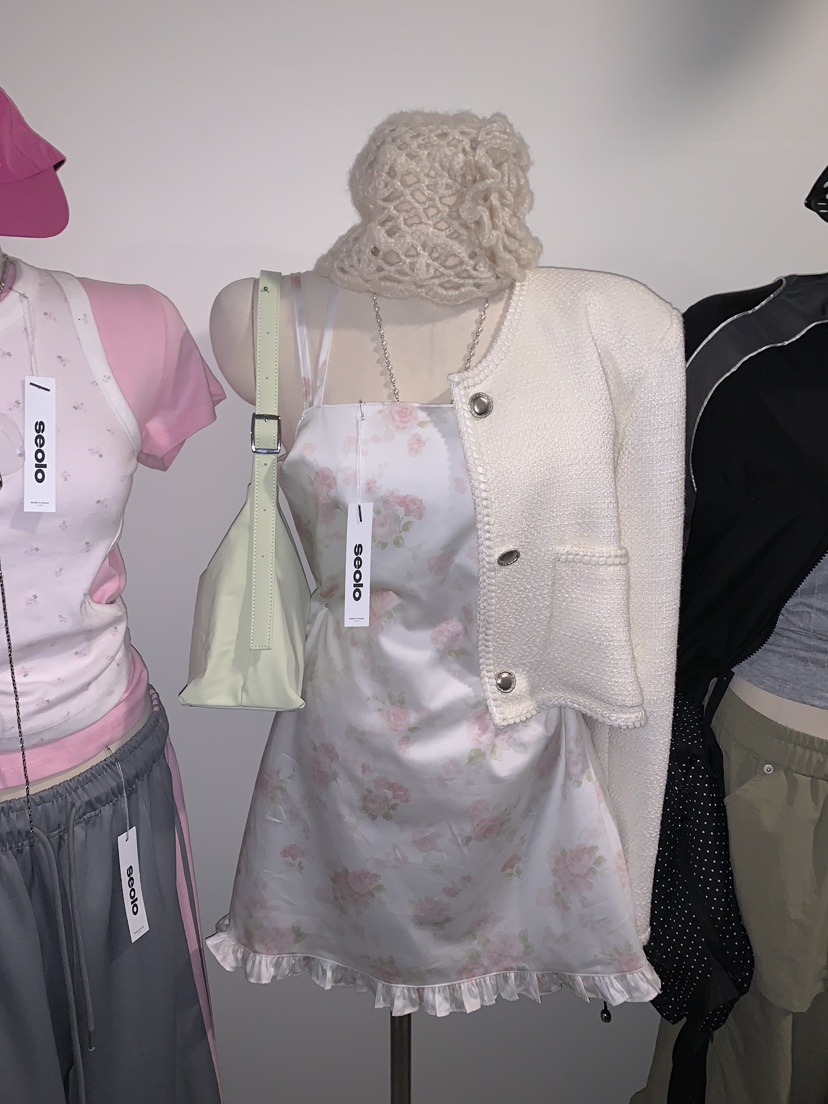 SEOLO韓國代購女士新品時尚休閑26春夏真品職業連衣裙花朵Seolo seoul連衣裙