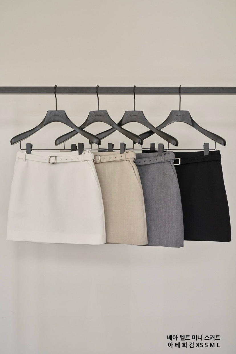 BLOSSOM韓國東大門代購女裝新款時尚26春夏熱賣短裙含腰帶BLOSSOM短裙