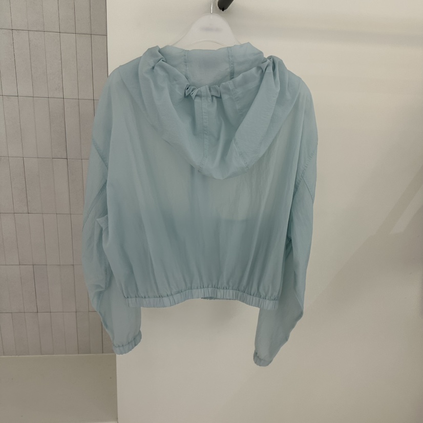 LOW MOMENT韓國東大門代購女裝新品26春夏時尚休閑職業夾克LOW MOMENT夾克