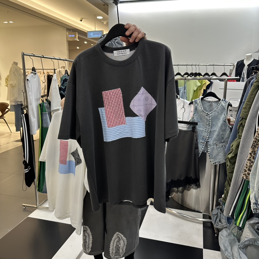 LADYBLACK/THE BLACK韓國直郵實拍女士新品時尚T恤刺繡LADYBLACK/THE BLACKT恤圖色2