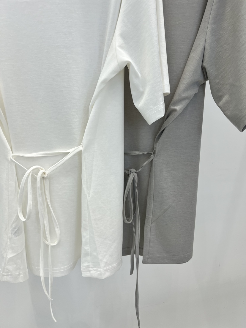 POUCH韓國直郵女士新款人氣職業時尚26春夏熱賣T恤含腰繩POUCHT恤