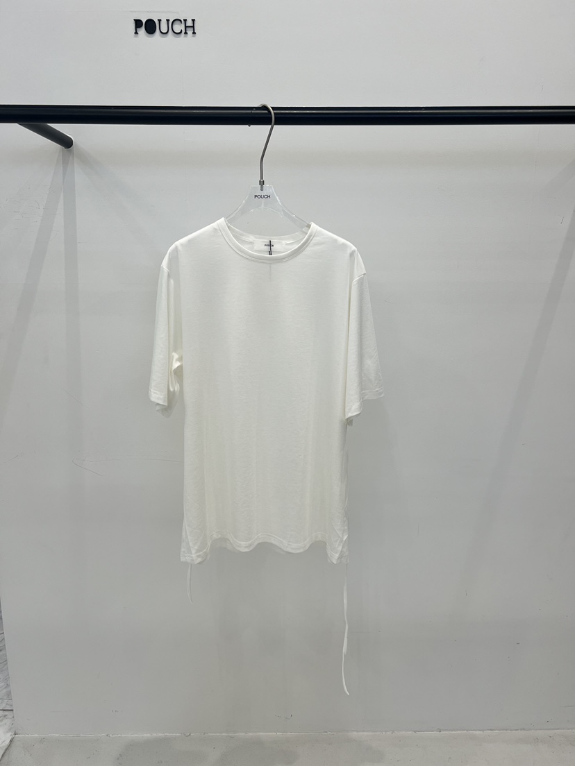 POUCH韓國直郵女士新款人氣職業時尚26春夏熱賣T恤含腰繩POUCHT恤圖色1