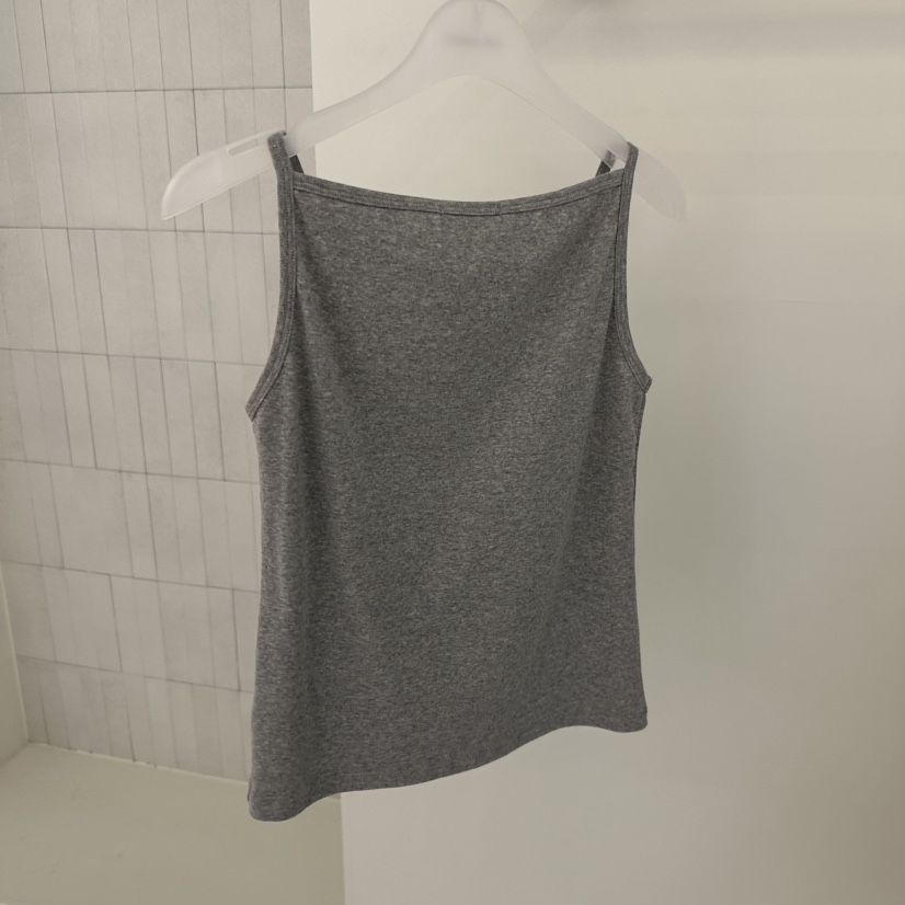 LOW MOMENT韓國直郵女士新品人氣推薦26春夏時尚吊帶背心LOW MOMENT吊帶/背心